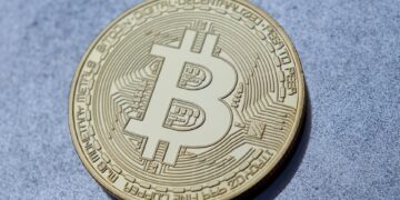 North Korean hackers found hiding crypto-stealing malware with Blockchain
