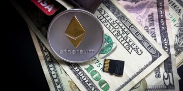Bitcoin Surges Again: What Experts Predict for the Future Market in 2024