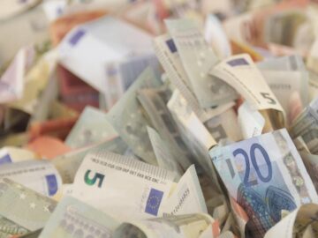 Unlocking Financial Freedom: Top 5 Strategies for Smart Budgeting in 2023